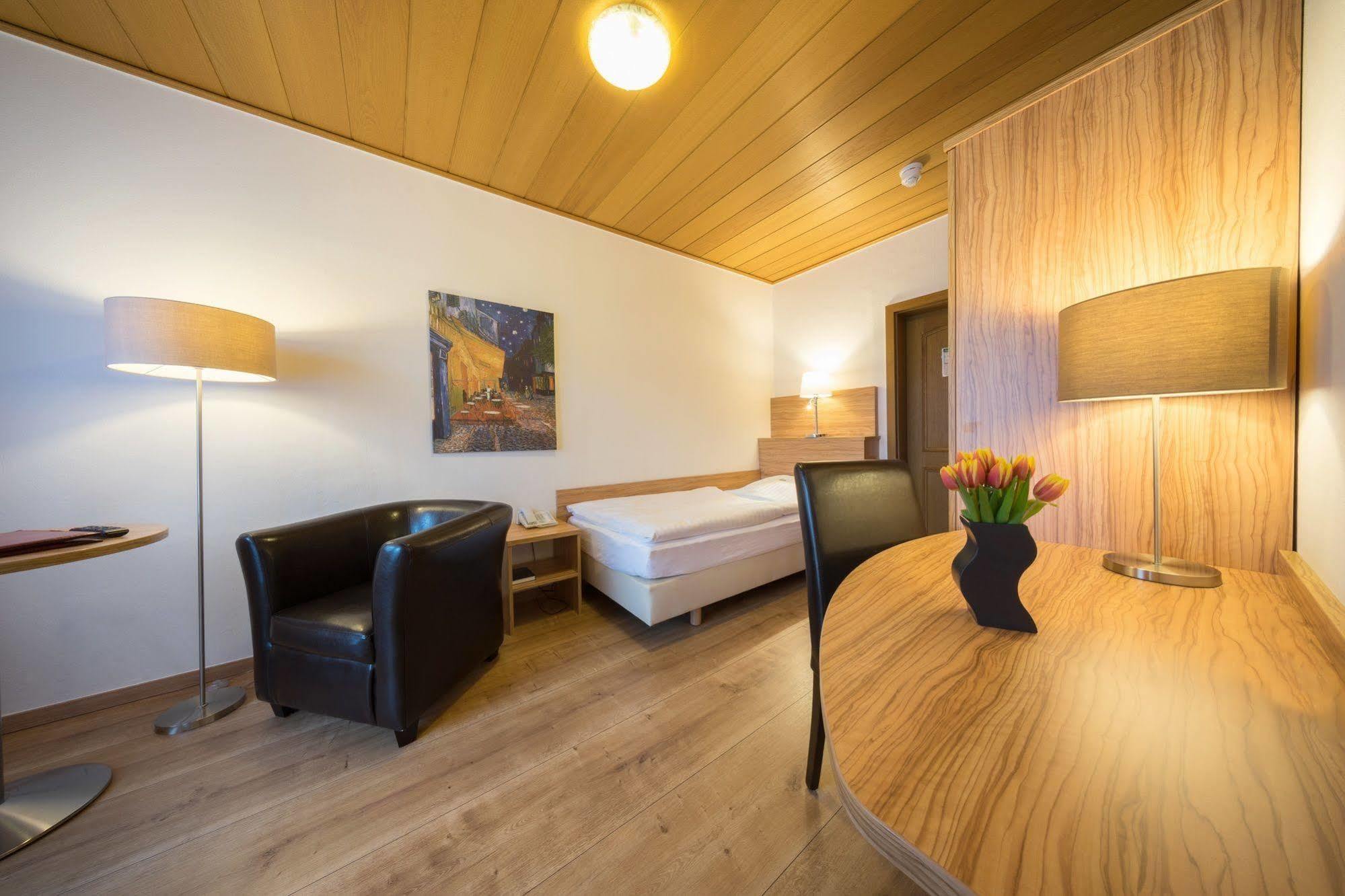 Parkhotel Pyrmont 巴特皮尔蒙特 外观 照片